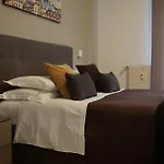 Vmh Vatican Modern House Apartamento